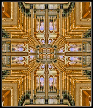AMSTERDAM, MAGNA PLAZA, 2005-100x116